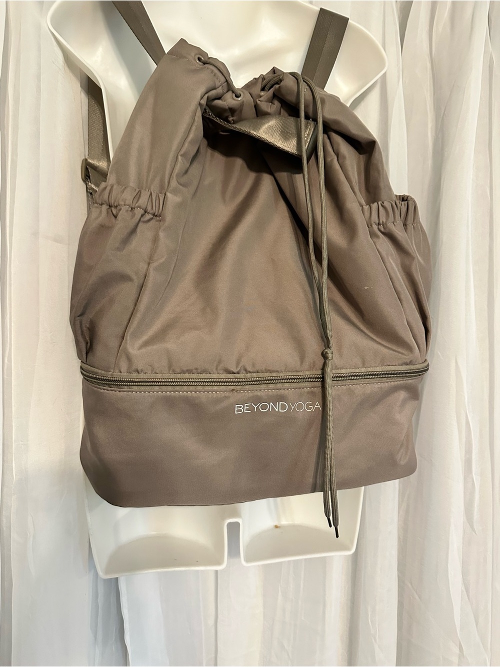 Beyond Yoga Taupe (Birch) Drawstring Yoga Adjustable/Convertible Backpack
